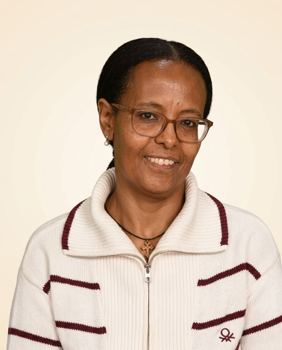 Ms. Lemlem